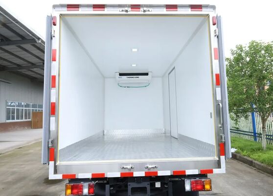 ISUZU QINGLING 600P Furgão Refrigerado de 6 rodas e 3 toneladas com unidade de refrigeração THERMO KING modelo RV380